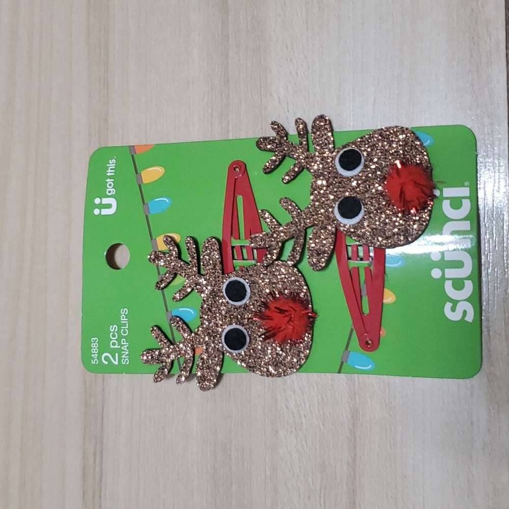 Scunci 2 pc snap clips